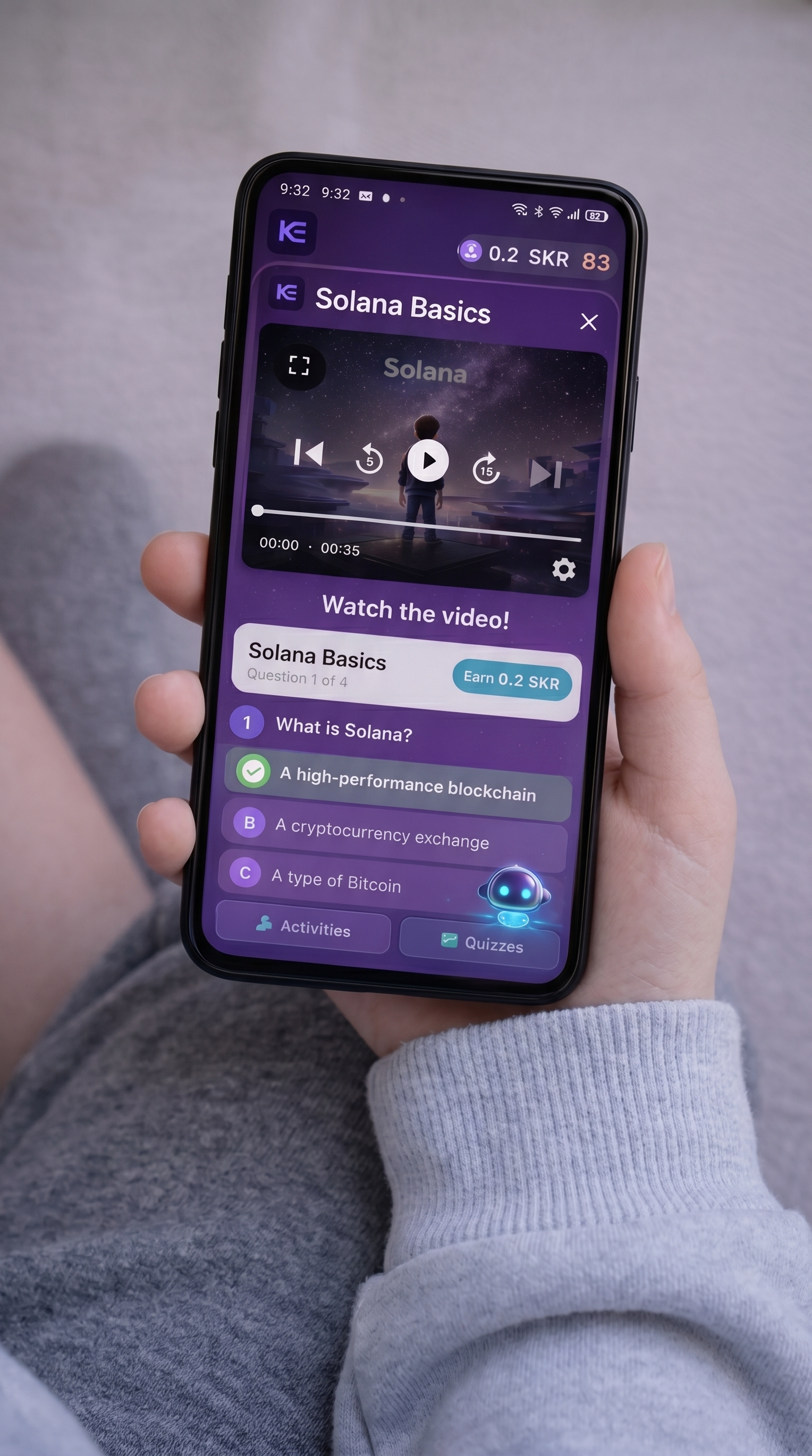 Kid doing a quiz in the K3NZ app
